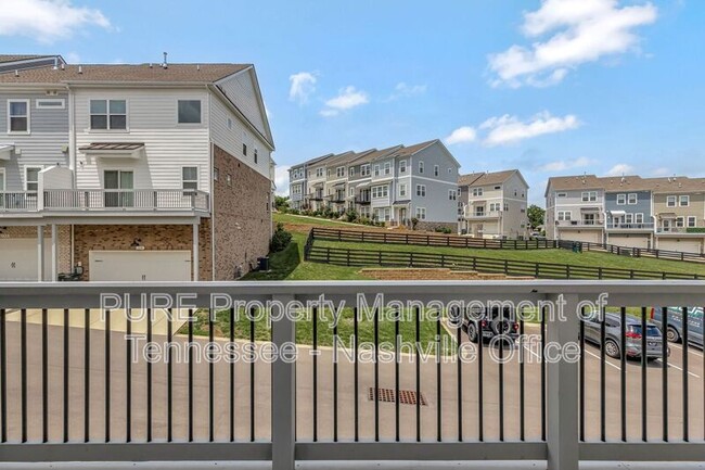 Building Photo - 3314 Tasker Dr