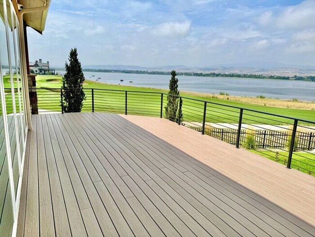 Building Photo - Luxury Golf Retreat in Berthoud with Breat...
