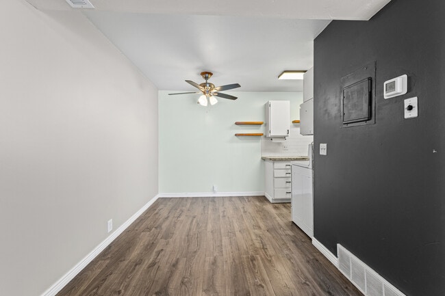 Building Photo - 6163 S 1300 E