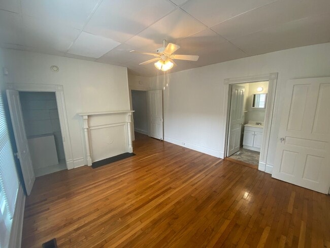 Building Photo - Historic home two blocks from Duke East — with a private fenced yard that's all yours.