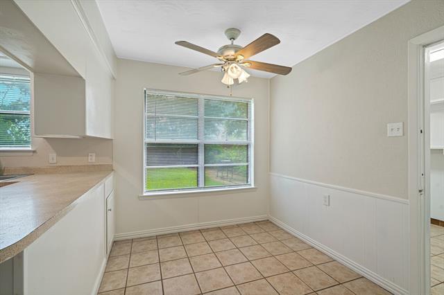 Building Photo - 514 Hughes Dr