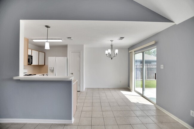 Building Photo - 18234 Drum Heller Ln