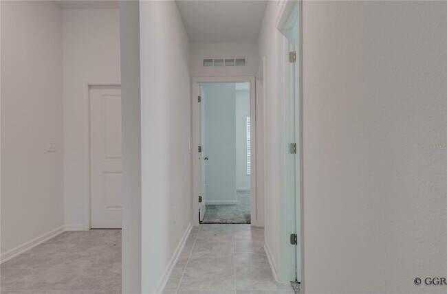 Building Photo - 1520 Brentwood Dr