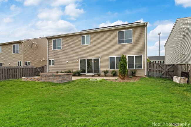 Building Photo - 1145 Adagio Dr