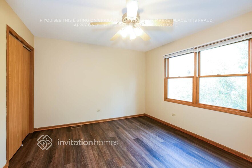 Building Photo - 1714 Great Falls Dr