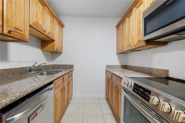 Building Photo - 2912 NW 55th Ave