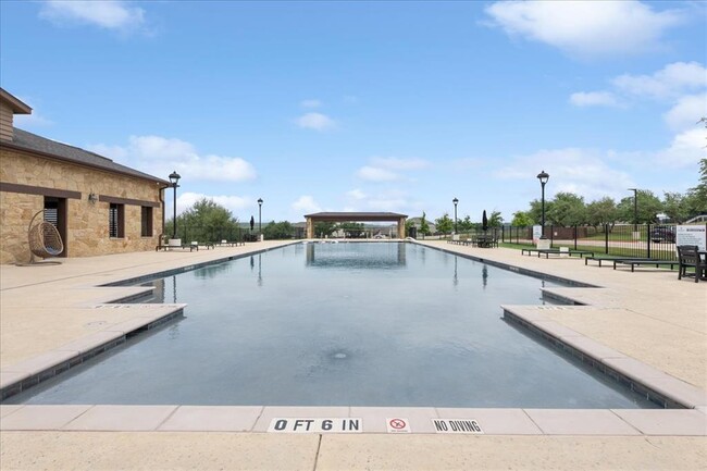 Building Photo - 16901 Morelle Dr