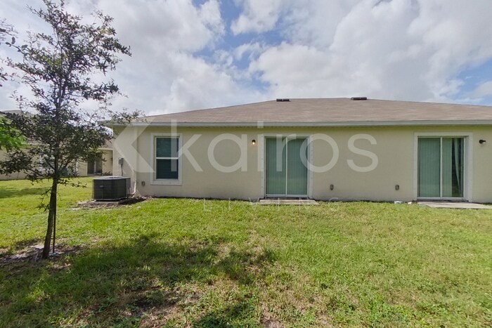 Building Photo - 9149 Aegean Cir