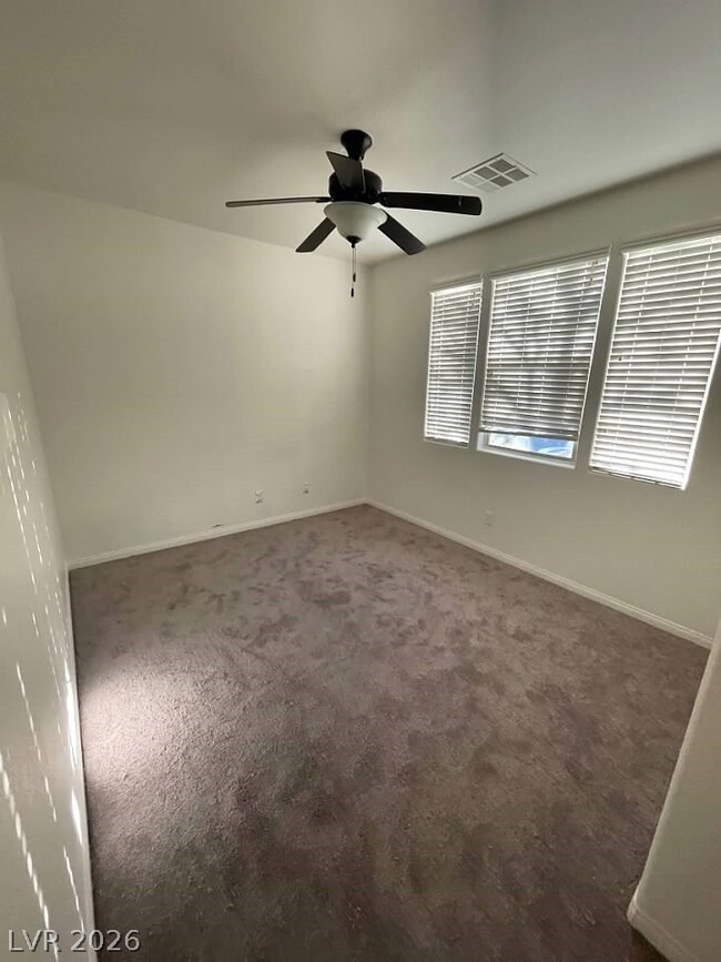 Building Photo - 5564 Bethany Bend Dr