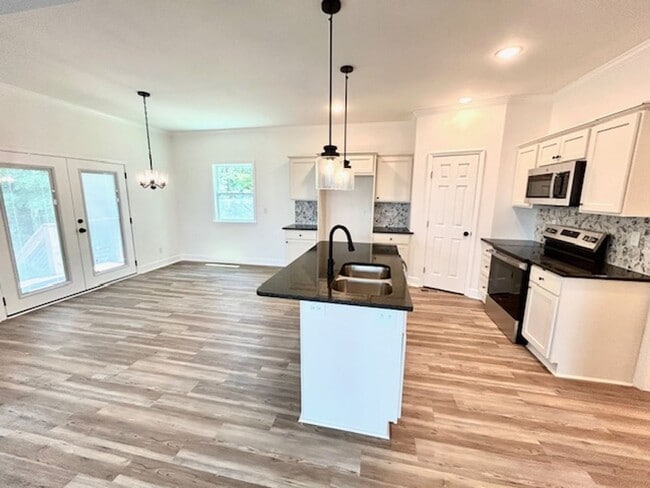 Building Photo - New Construction Home located in Guntersvi...