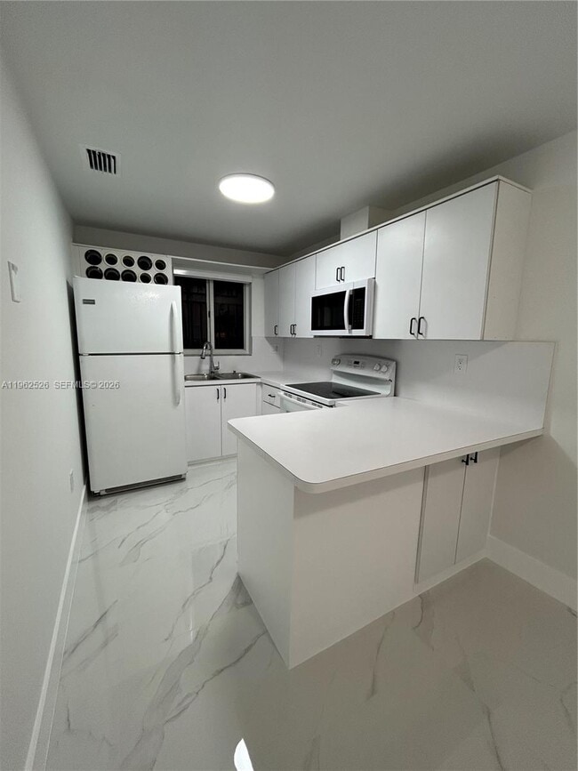 Building Photo - 8079 NW 8th St