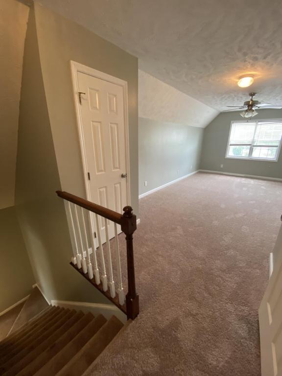 Building Photo - 8229 Foxtrail Dr