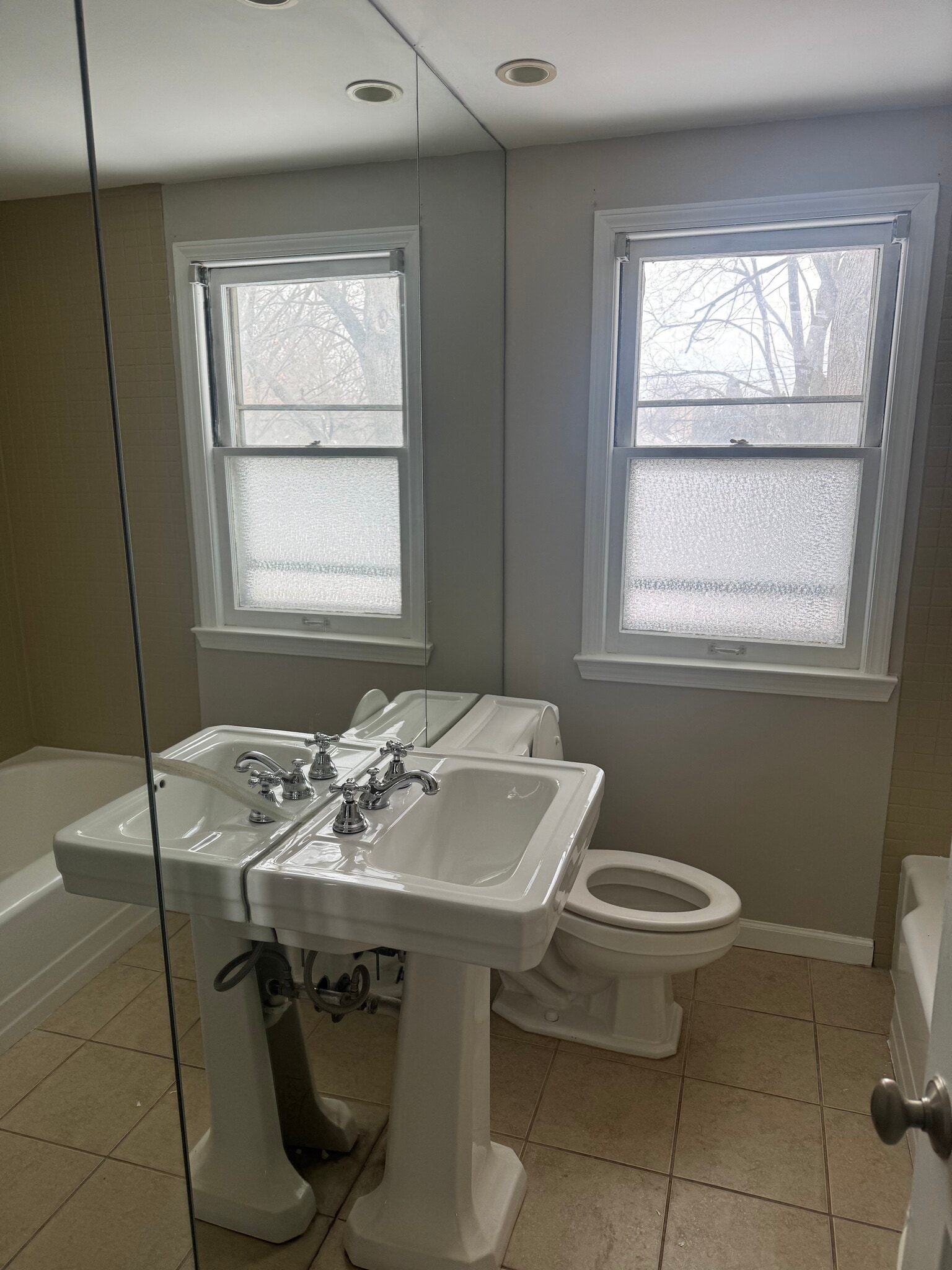 Building Photo - 25265 Coolidge Hwy