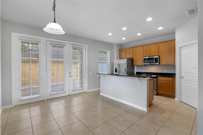 Building Photo - 12702 Salomon Cove Dr