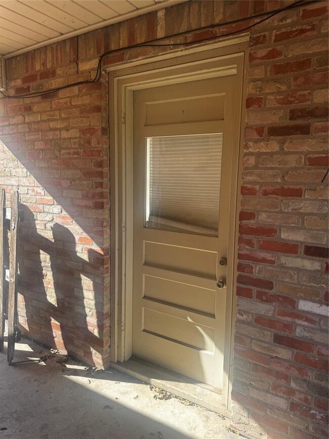 Primary Photo - 1511 Old Ranch Rd 12