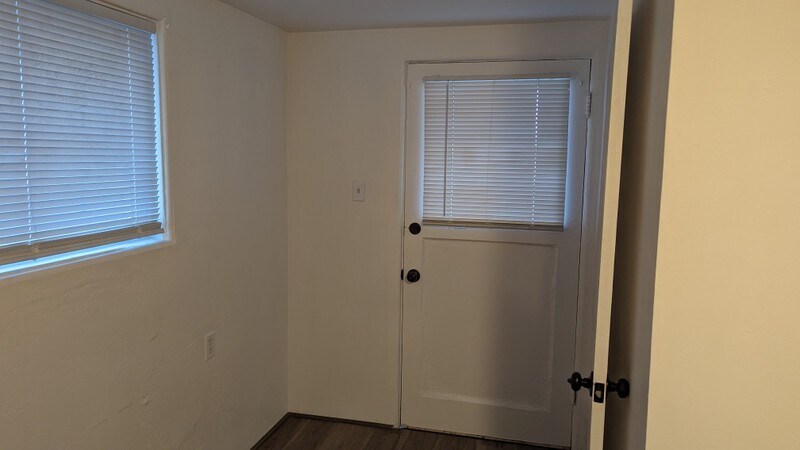 Building Photo - 2220 E 4500 S