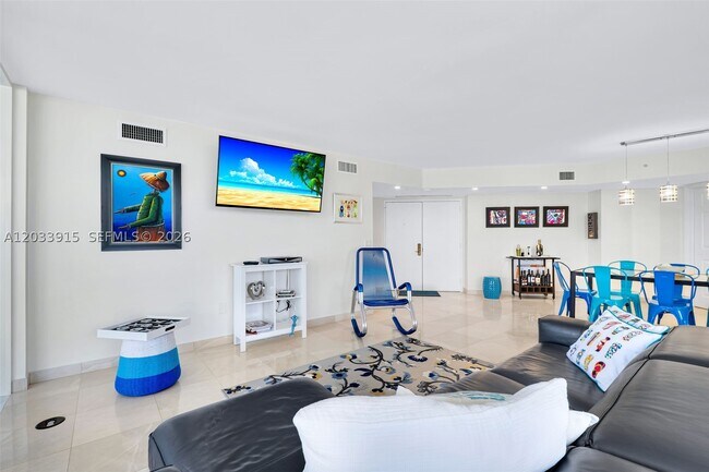 Building Photo - 6301 Collins Ave
