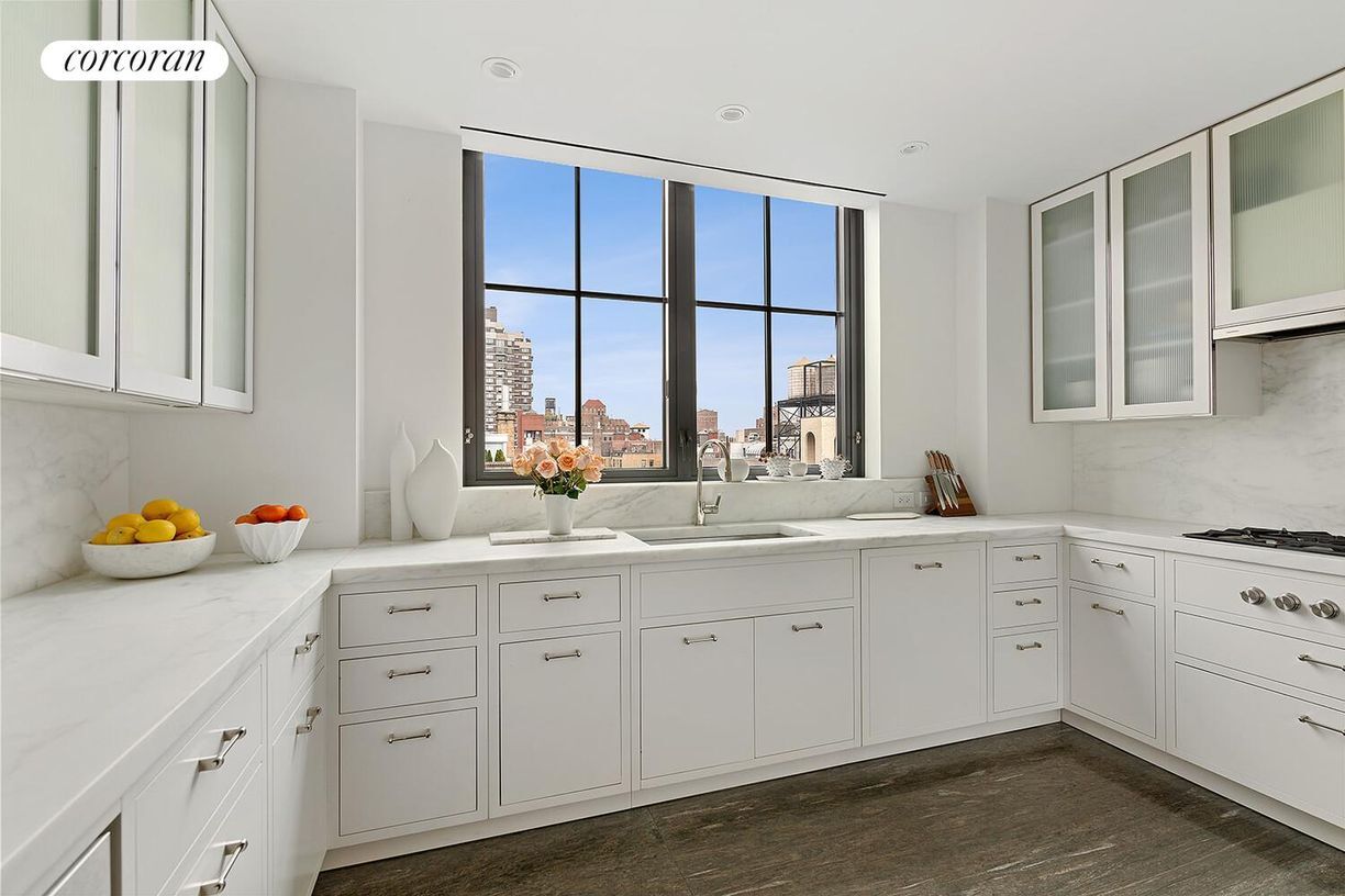 Building Photo - 60 East 86th St