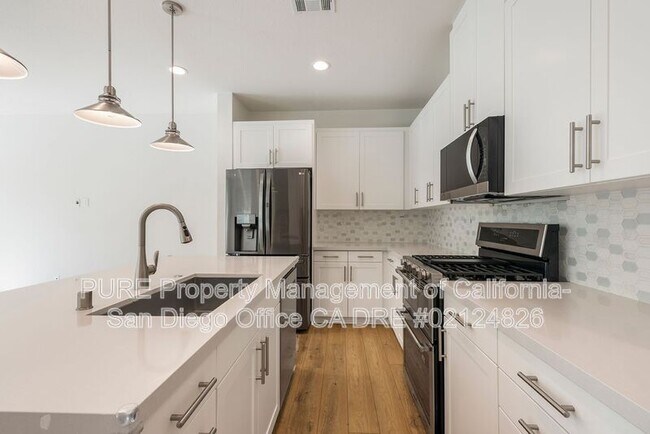 Building Photo - 1181 Via Lucero