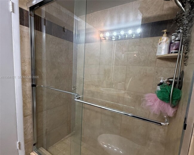 Building Photo - 9455 W Flagler St