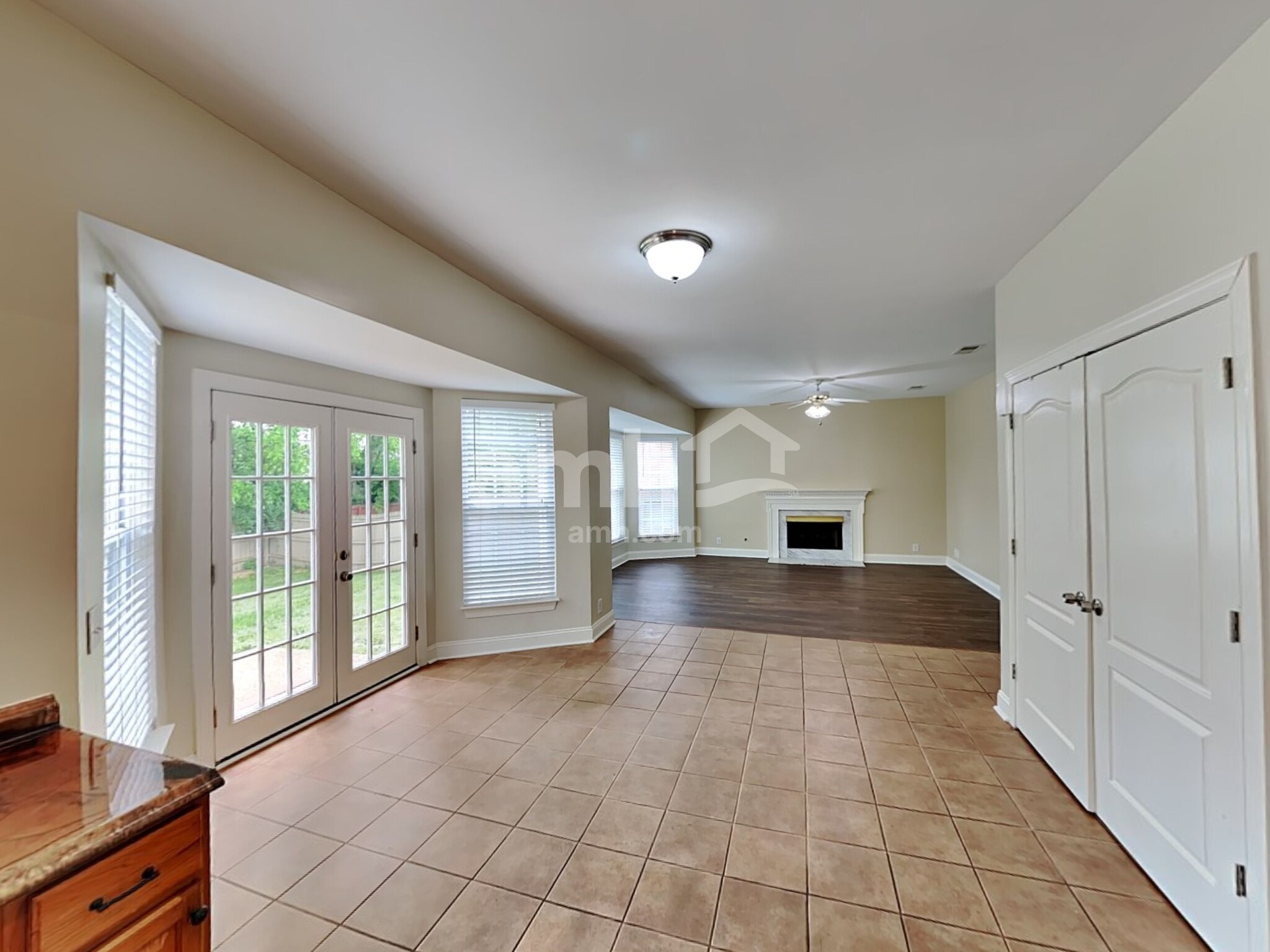 Building Photo - 6728 Autumn Oaks Dr