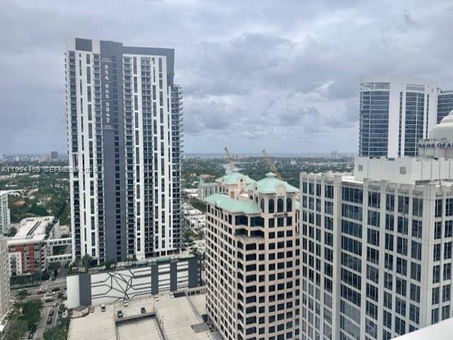 Building Photo - 350 SE 2nd St