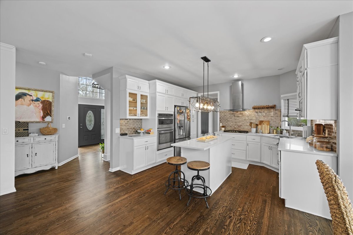 Kitchen - 8004 W 146th St