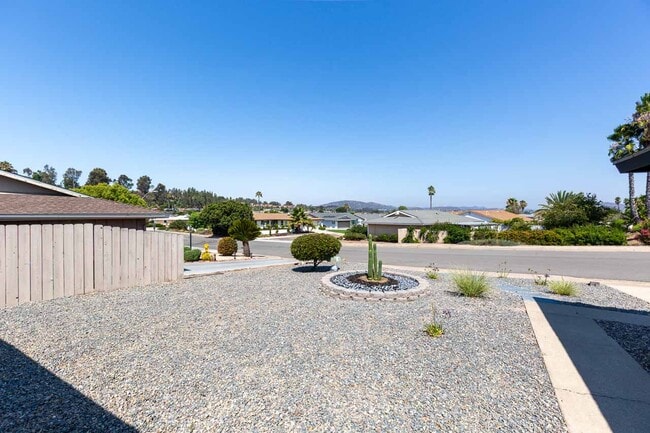 Building Photo - 12365 Horado Rd
