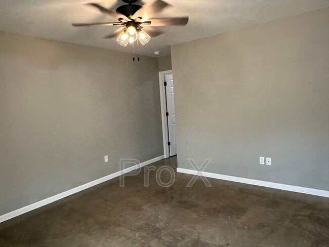 Building Photo - 120 S Pearl