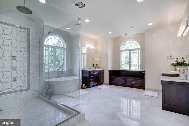 Building Photo - 14000 Baneberry Cir