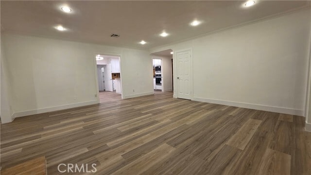 Building Photo - 18224 Chatsworth St