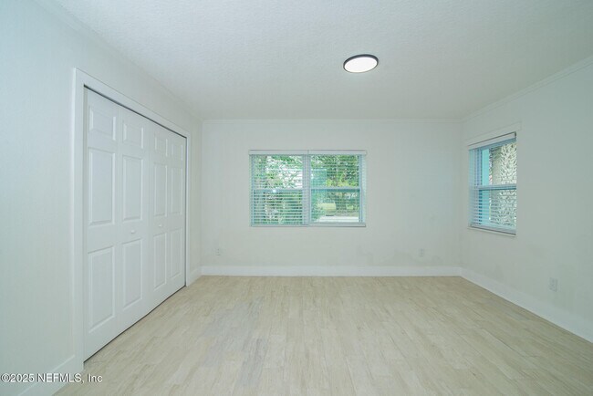 Building Photo - 111 Zoratoa Ave