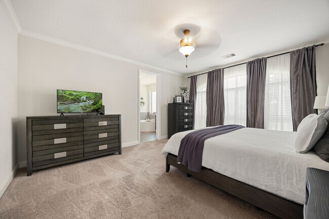 Building Photo - 9338 Taylor Cliff Ln