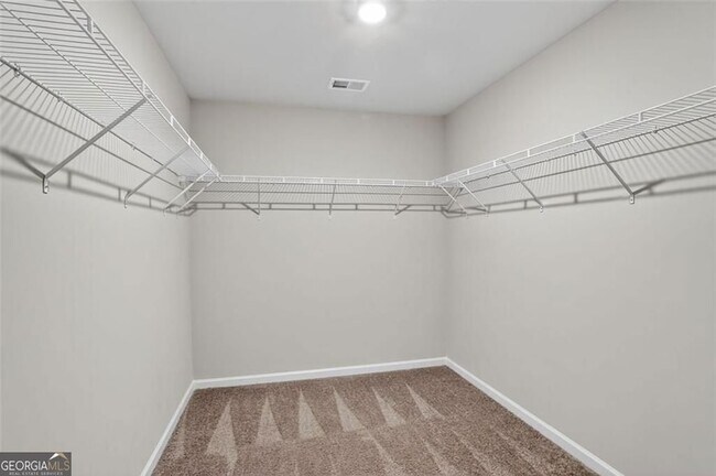 Building Photo - 1553 Spring Hollow Way