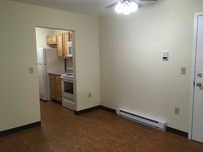 Building Photo - 99 Eastern Ave