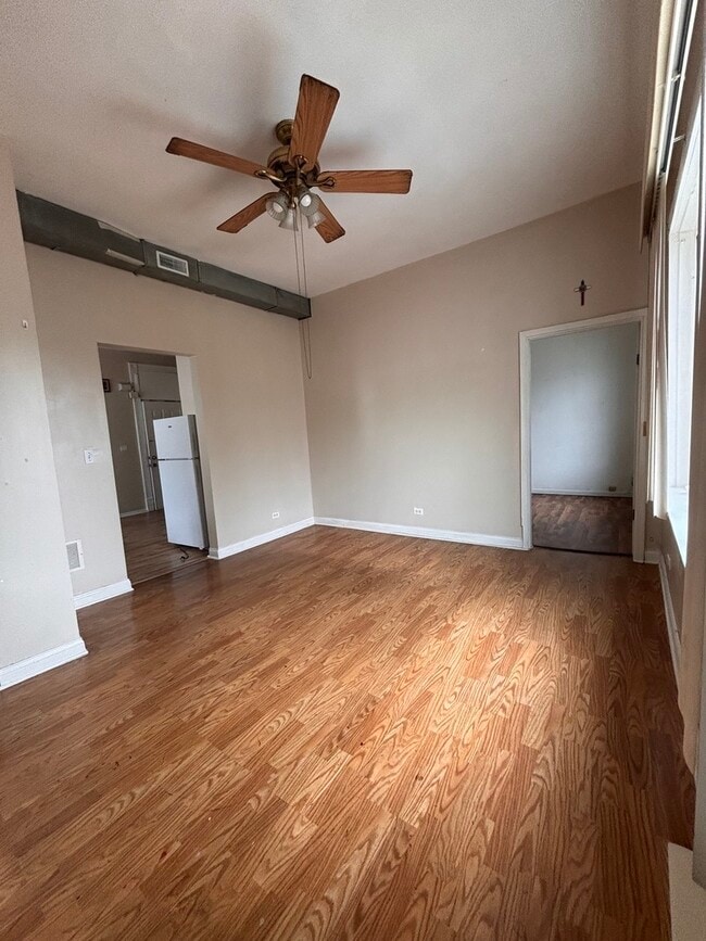 Building Photo - 2701 W 18th St