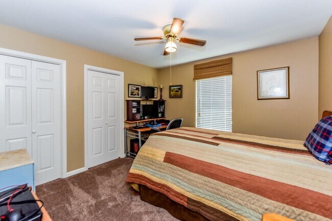 Building Photo - Maryville 37803 - 3 bedroom home with bonus room - Contact Tom Parry (865) 607-3649