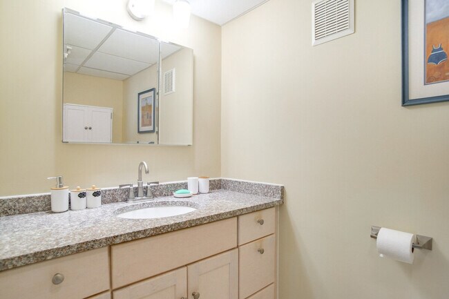 Building Photo - 89 Sunset Cir