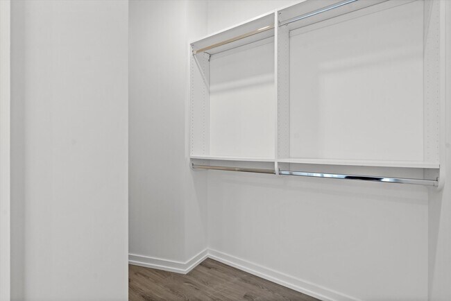 Building Photo - 808 N Cleveland Ave