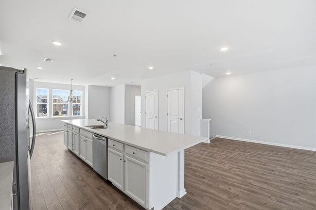 Building Photo - Experience refined, contemporary living in this nearly new residence designed for both comfort an...