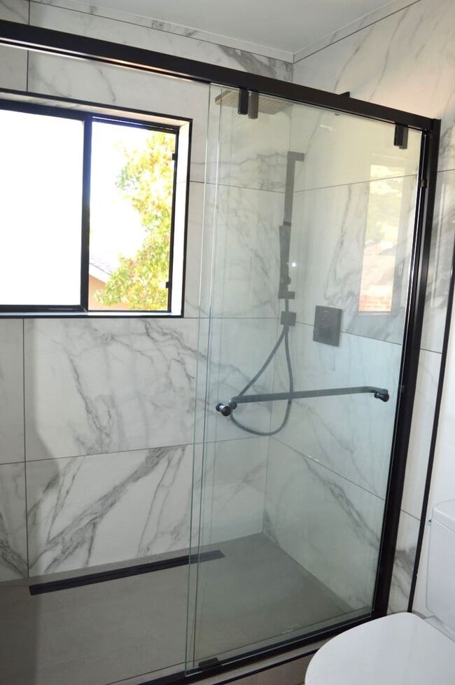 Building Photo - Fully Renovated 4BD/3BA Home in San Marin – Large Yard, Designer Finishes & Cul-de-Sac Location
