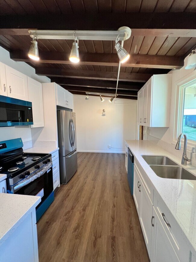 Building Photo - Westminster 3 bed 1.5 Bath Open House 7/11 11am-1pm