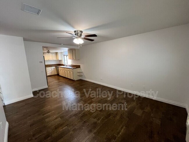 Building Photo - 40588 Clover Ln