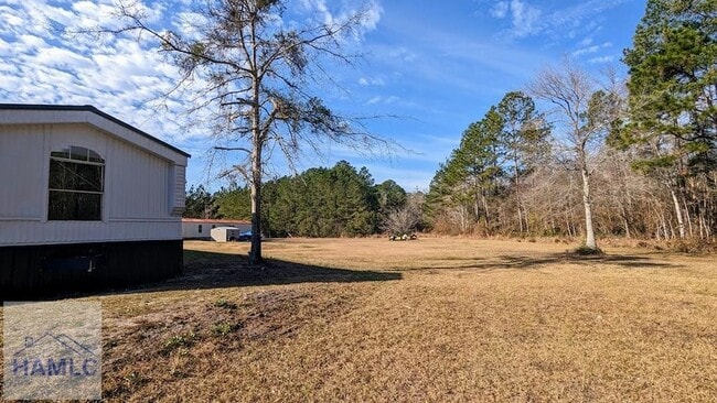 Building Photo - 260 Ed Powers Blvd