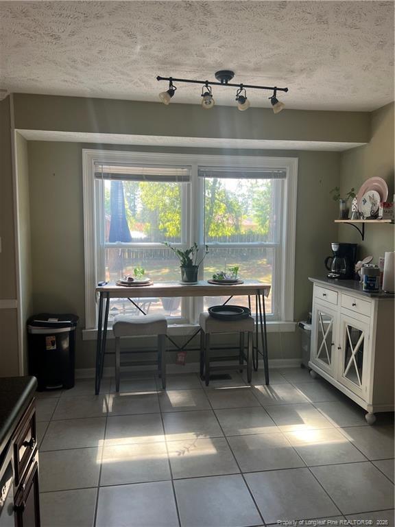 Building Photo - 1526 Trevino Dr