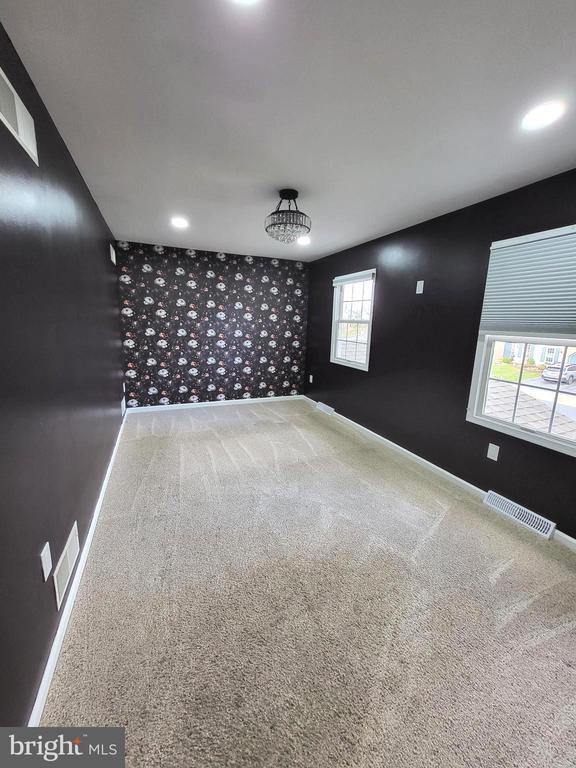 Building Photo - 446 Crosswinds Dr
