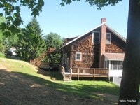 Building Photo - 1381 S East St