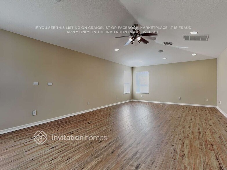 Building Photo - 3044 Sunwatch Dr