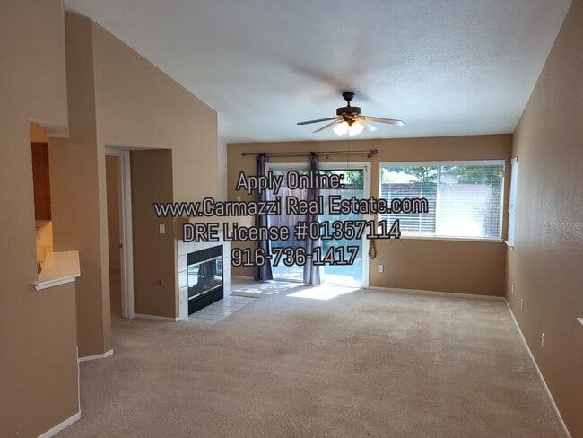Building Photo - 9451 Lakewind Ln
