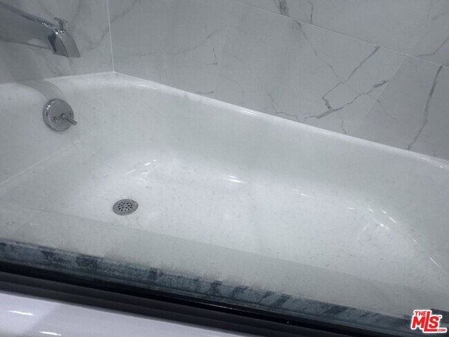 Building Photo - 2228 20th St